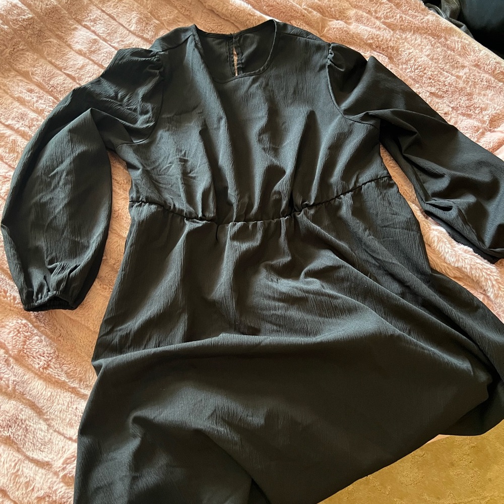 SHEIN Black A-Line Dress with Bishop Sleeves